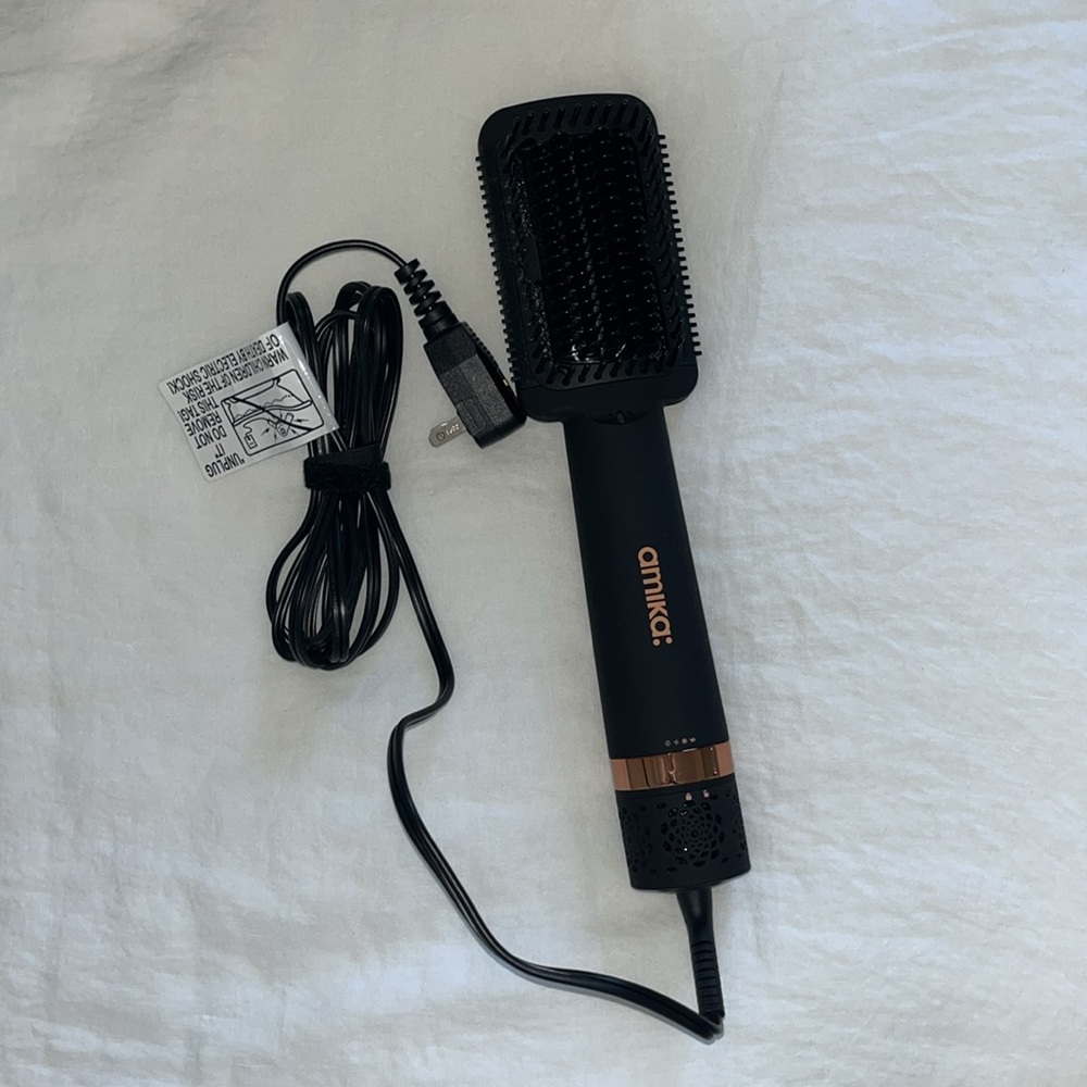 NEW double agent 2-in-1 blow dryer + straightening brush - Picture 7 of 7
